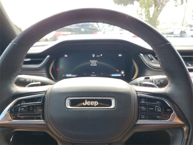 2022 Jeep Grand Cherokee Summit