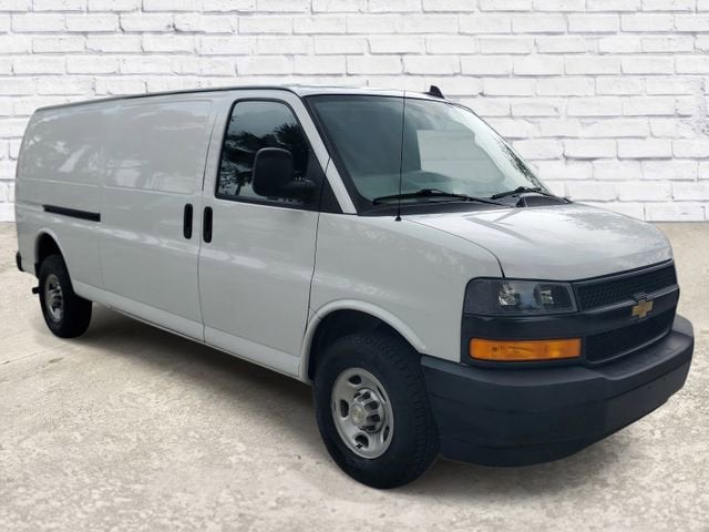 2023 Chevrolet Express Cargo 2500 WT
