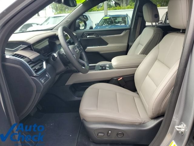 2024 GMC Acadia Elevation