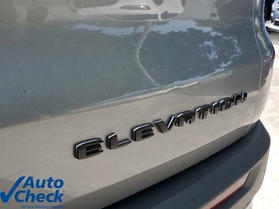 2024 GMC Acadia Elevation