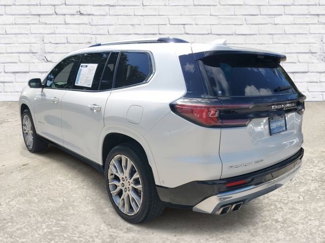 2025 GMC Acadia Denali