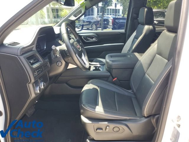 2023 GMC Yukon XL SLT
