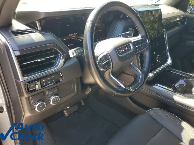2025 GMC Yukon XL Elevation
