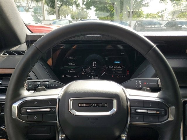 2025 GMC Yukon Denali