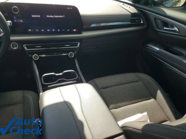 2024 Chevrolet Traverse LS