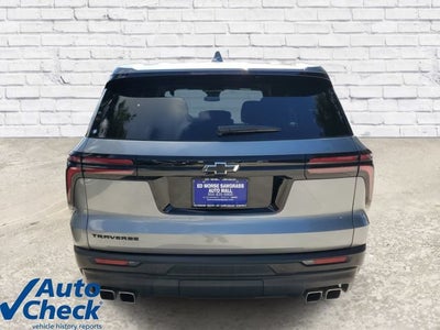 2024 Chevrolet Traverse LS