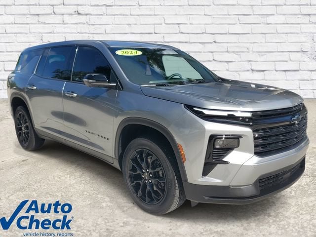 2024 Chevrolet Traverse LS