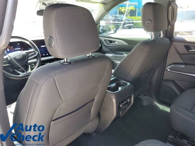 2024 Chevrolet Traverse LT