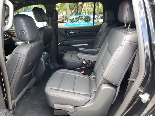 2025 Chevrolet Traverse Z71