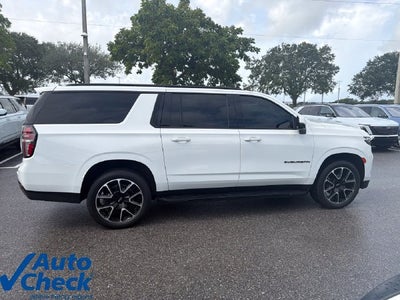 2023 Chevrolet Suburban RST