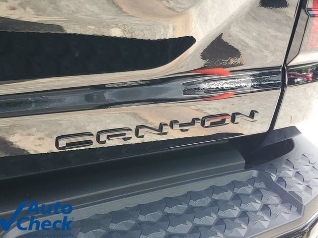 2024 GMC Canyon Denali