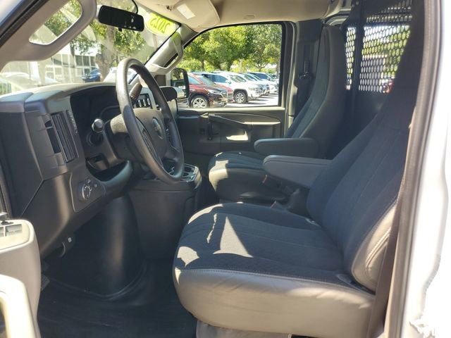 2025 GMC Savana Cargo Work Van