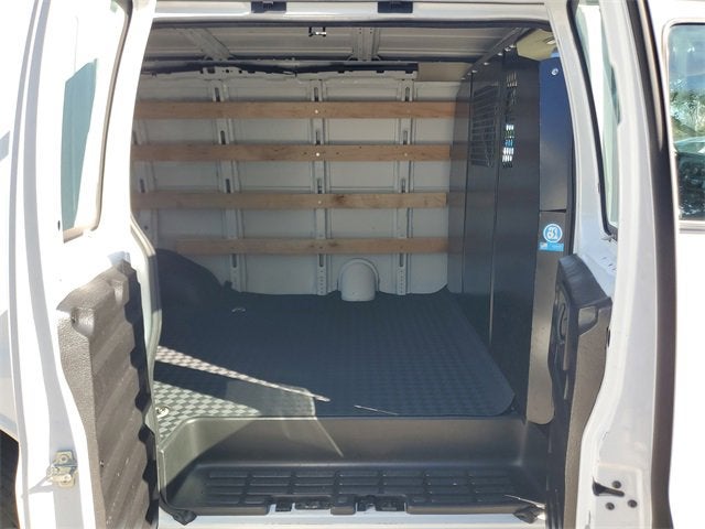 2024 GMC Savana Cargo 2500 Work Van