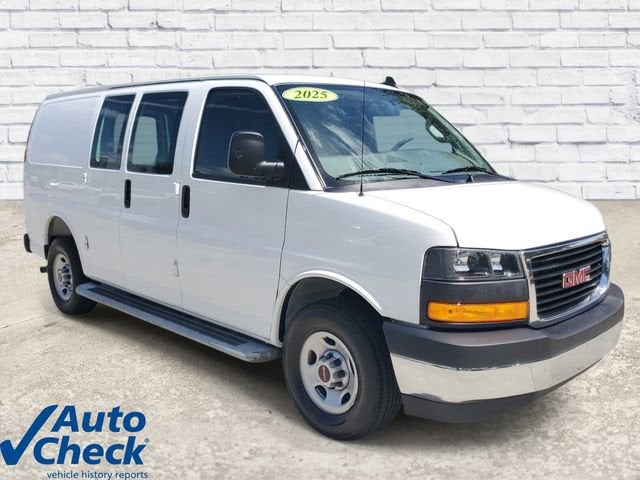 2025 GMC Savana Cargo Work Van