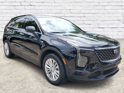 2024 Cadillac XT4 Luxury