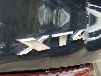 2024 Cadillac XT4 Luxury
