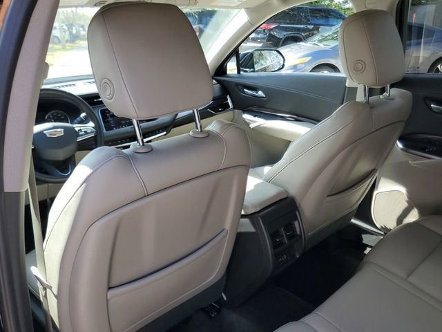 2022 Cadillac XT4 Luxury