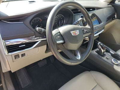 2022 Cadillac XT4 Luxury