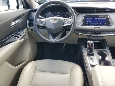 2023 Cadillac XT4 Luxury