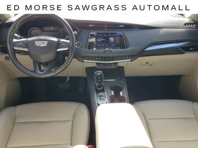 2023 Cadillac XT4 Luxury