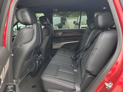2027 Cadillac VISTIQ Luxury