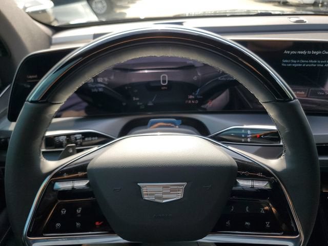 2027 Cadillac VISTIQ Luxury