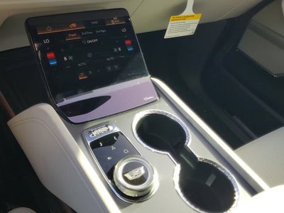 2027 Cadillac VISTIQ Luxury