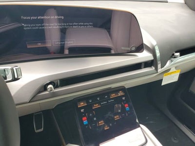 2026 Cadillac VISTIQ Luxury