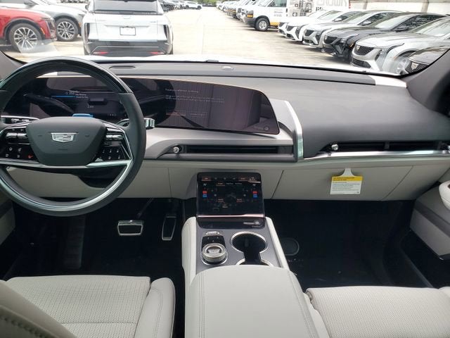 2026 Cadillac VISTIQ Luxury