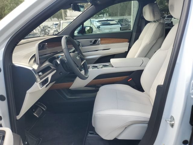 2027 Cadillac VISTIQ Luxury