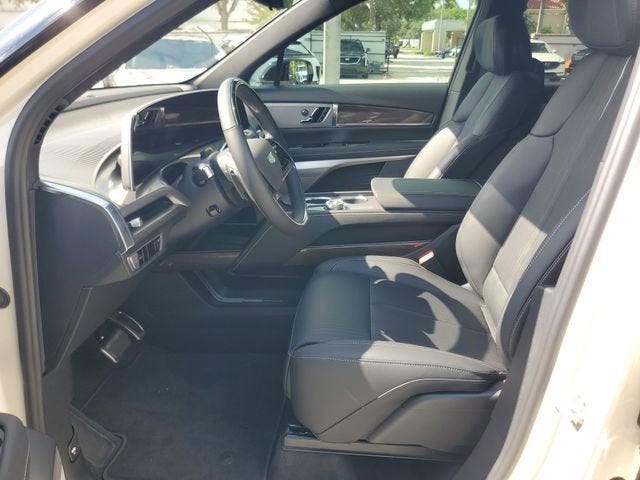 2027 Cadillac VISTIQ Sport
