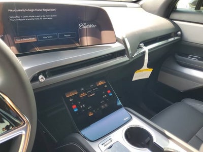 2027 Cadillac VISTIQ Sport