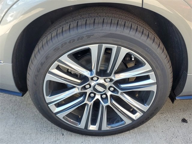 2026 Cadillac VISTIQ Platinum