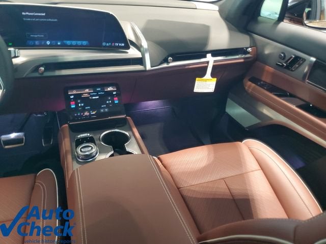 2027 Cadillac VISTIQ Platinum