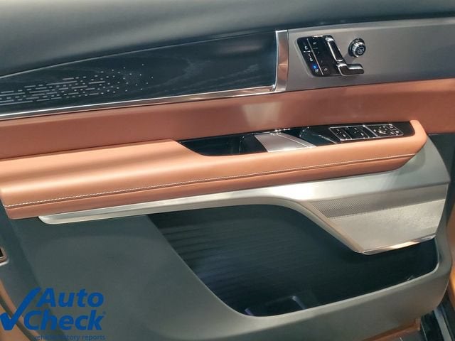 2027 Cadillac VISTIQ Platinum
