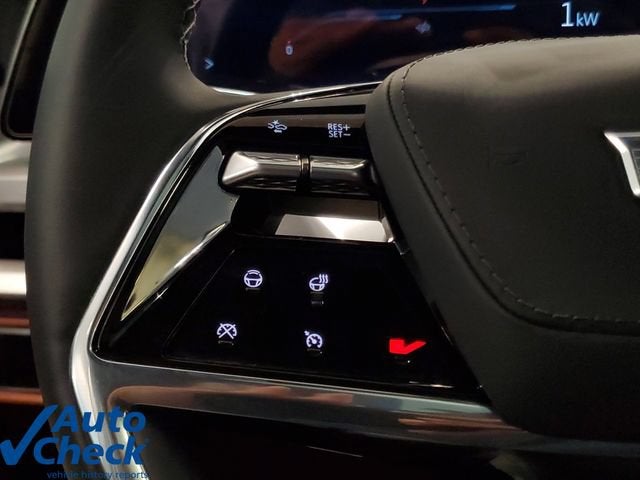 2027 Cadillac VISTIQ Platinum