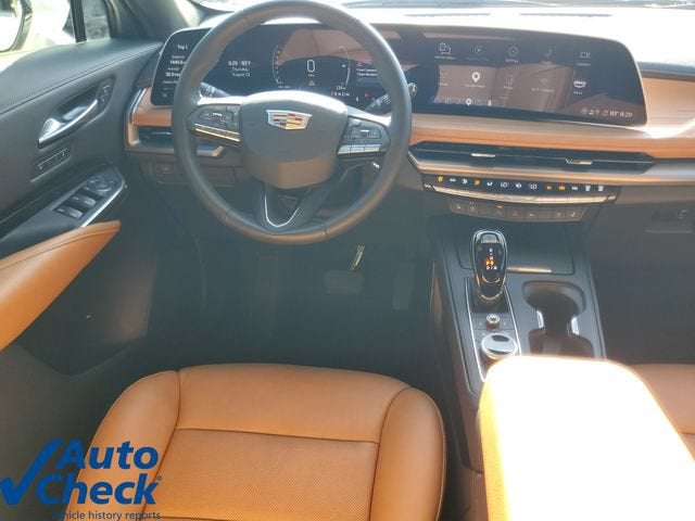 2025 Cadillac XT4 Premium Luxury