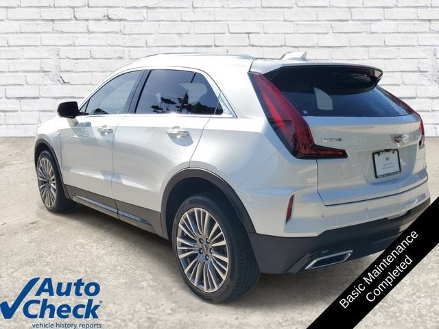 2025 Cadillac XT4 Premium Luxury