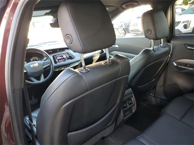 2022 Cadillac XT4 Premium Luxury