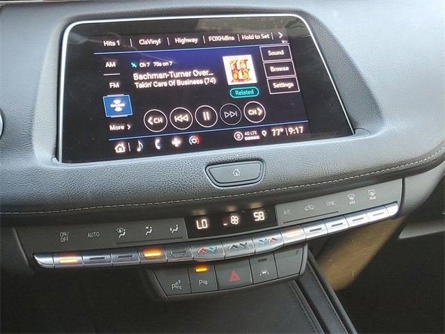 2022 Cadillac XT4 Premium Luxury