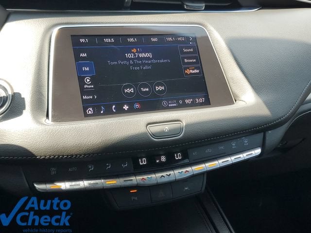 2023 Cadillac XT4 Premium Luxury