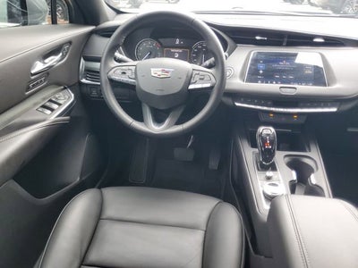 2023 Cadillac XT4 Premium Luxury