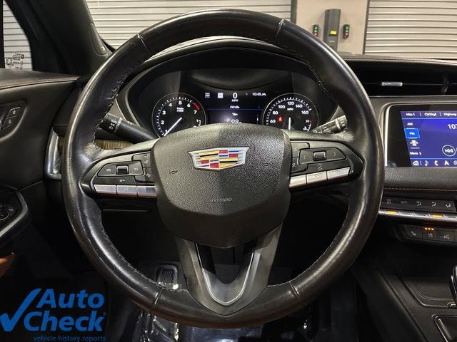 2022 Cadillac XT4 Premium Luxury