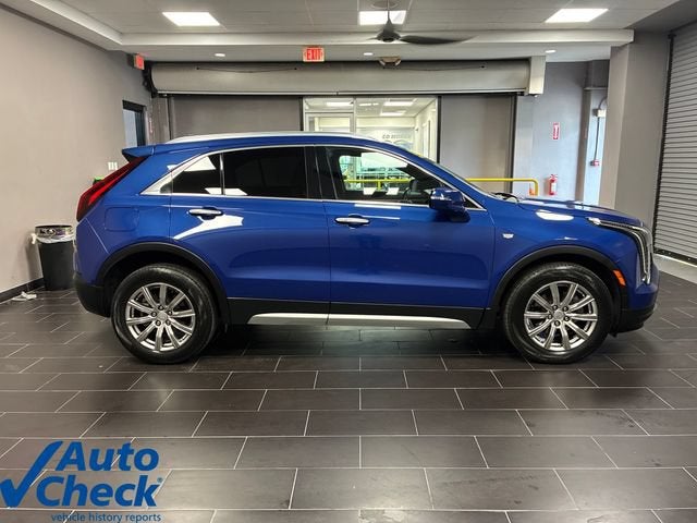 2022 Cadillac XT4 Premium Luxury