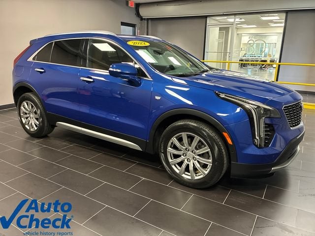 2022 Cadillac XT4 Premium Luxury