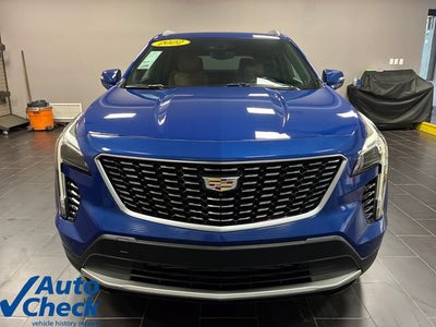 2022 Cadillac XT4 Premium Luxury