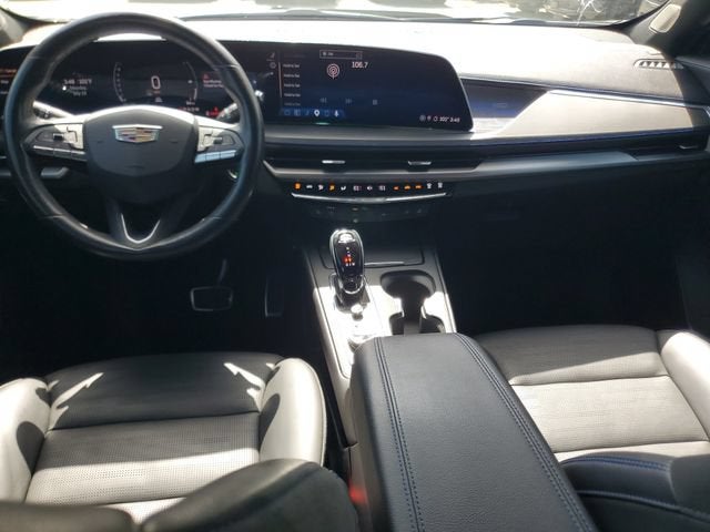 2024 Cadillac XT4 Sport