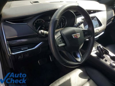 2023 Cadillac XT4 Sport