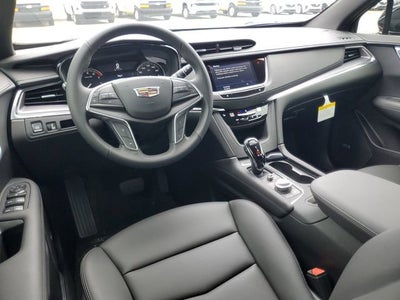 2026 Cadillac XT5 Luxury