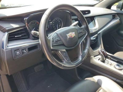 2023 Cadillac XT5 Luxury